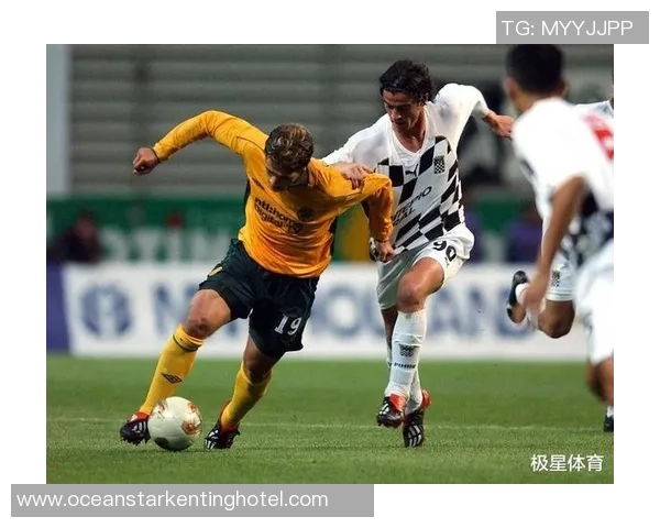 费雷堡主场迎战法兰克福双方争夺宝贵积分的激烈对决